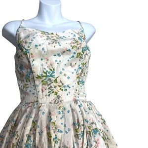 True Vintage Full Length Ivory Floral Party Dress XS/S